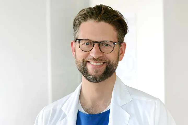 Stephan Winnik übernimmt die Nachfolge von Urs Eriksson, der das Spital im nächsten Jahr verlässt, ad interim. Ärzteschaft GZO